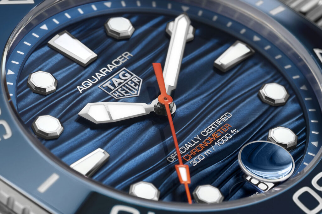 TAG Heuer Aquaracer Professional 300 Date