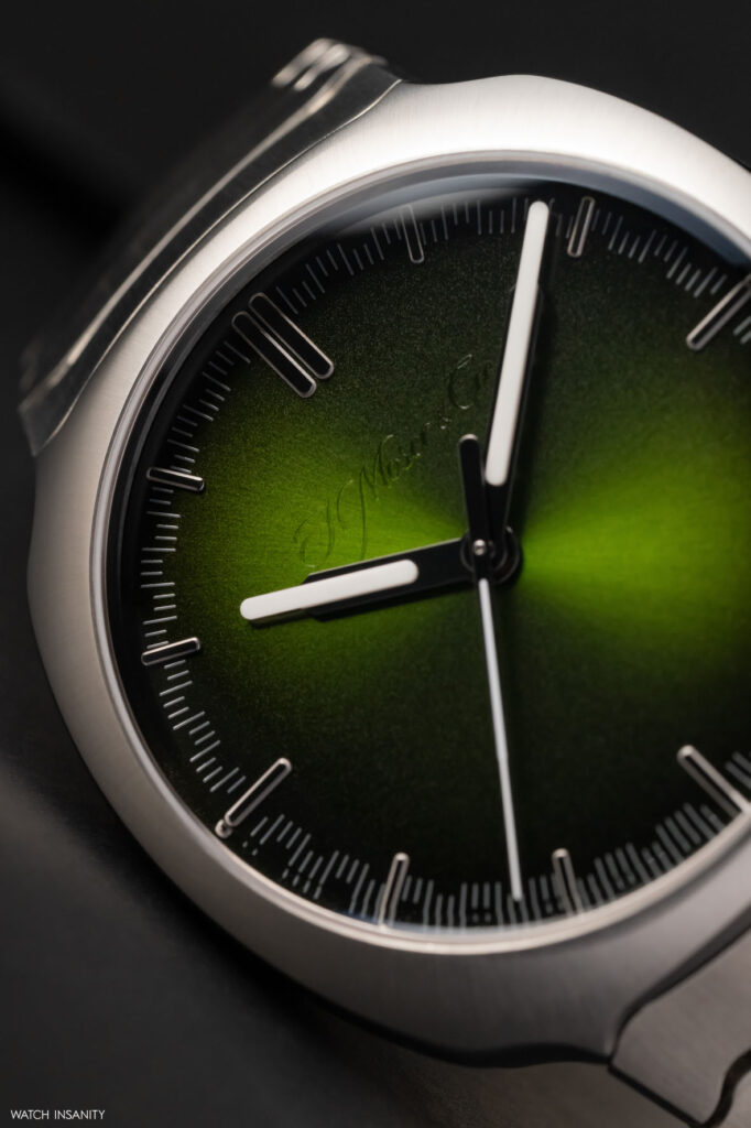 H. Moser & Cie Streamliner Centre Seconds Matrix Green 