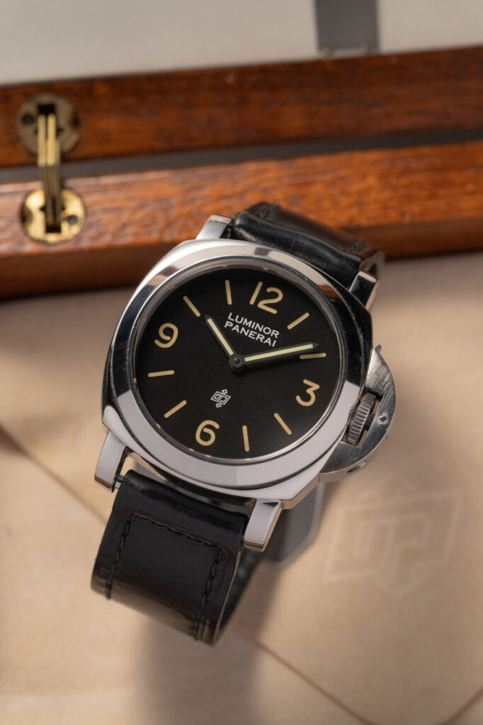 Panerai Luminor Logo Ref. 5218 201/A Pre Vendome 